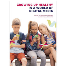 Crescere sani in un mondo di media digitali: una guida per genitori e tutori di bambini e adolescenti