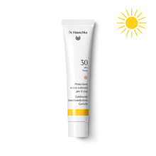 Protezione solare per il viso (colorata) SPF 30