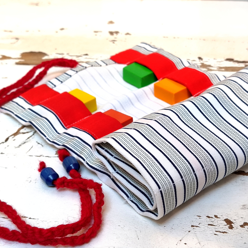 Astuccio in tela per pastelli a mattoncino - Righe 