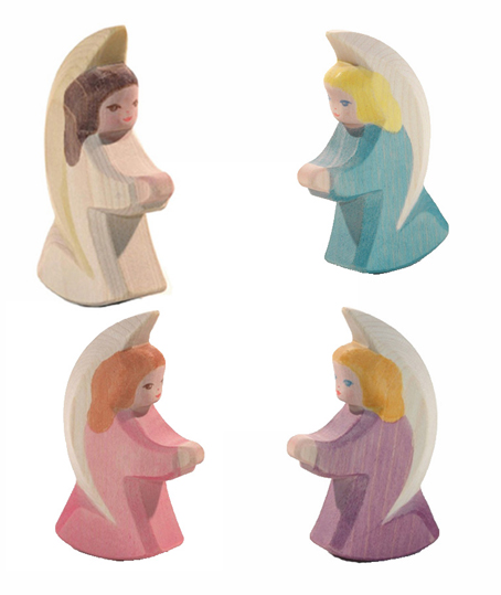 I quattro angeli dondolo dell'avvento (blu, rosso, bianco, viola)