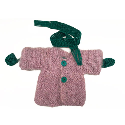 Cappottino per le bambole con guanti e sciarpa rosa e verde - pezzo unico