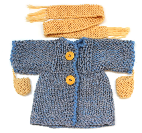 Cappottino per le bambole con guanti e sciarpa azzurro e giallo - pezzo unico