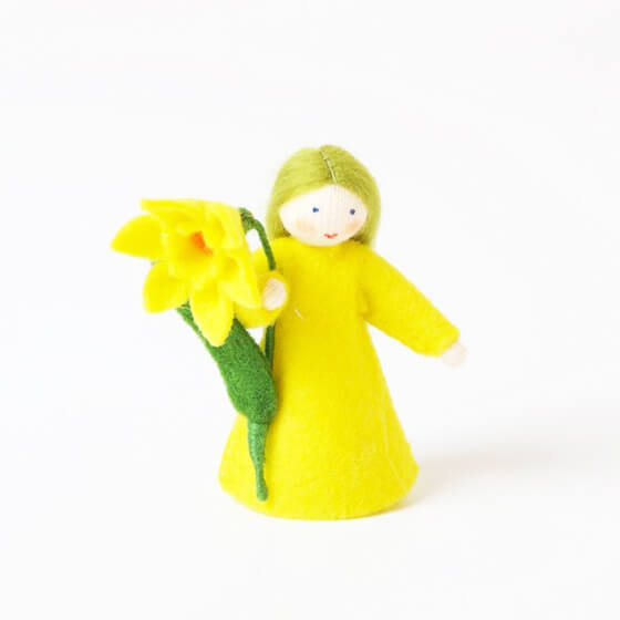 Bambina fiore Narciso con fiore in mano - in feltro