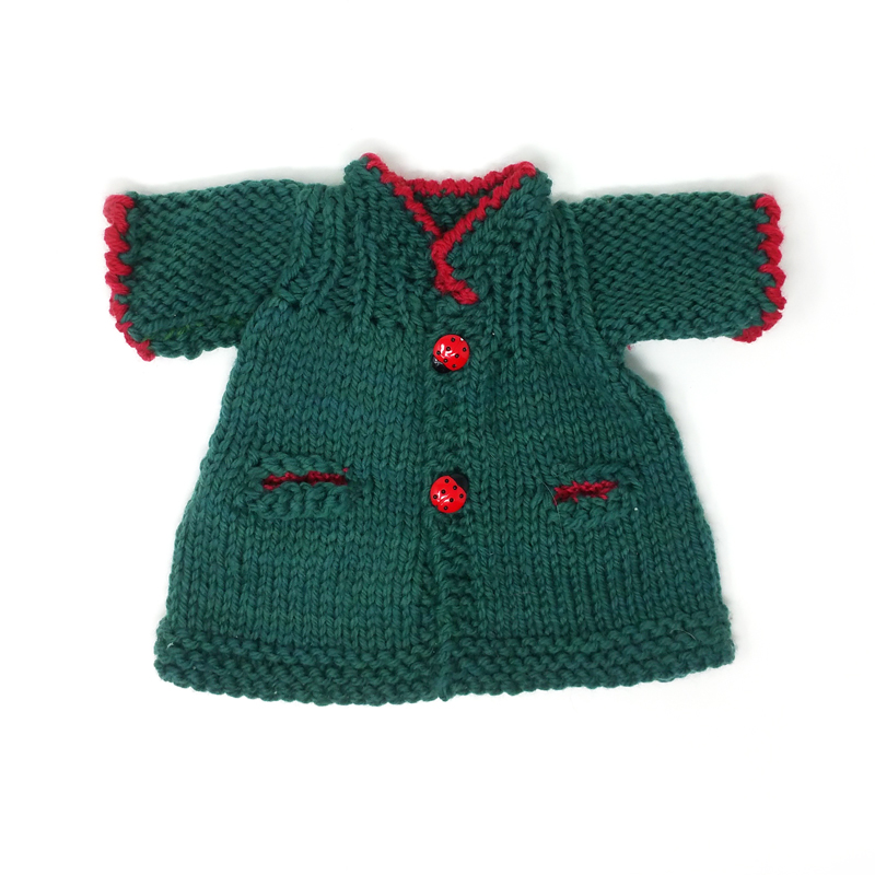 Cappotto verde e rosso con bottoni coccinella - per bambole