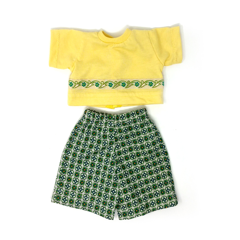Pantaloni fantasia verde e maglietta gialla con ricamo floreale - per bambole